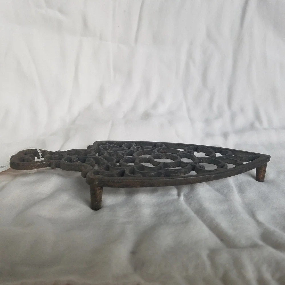 Floral Cast Iron‎ Trivet Ornate Vintage Style Kitchen Décor hot plate